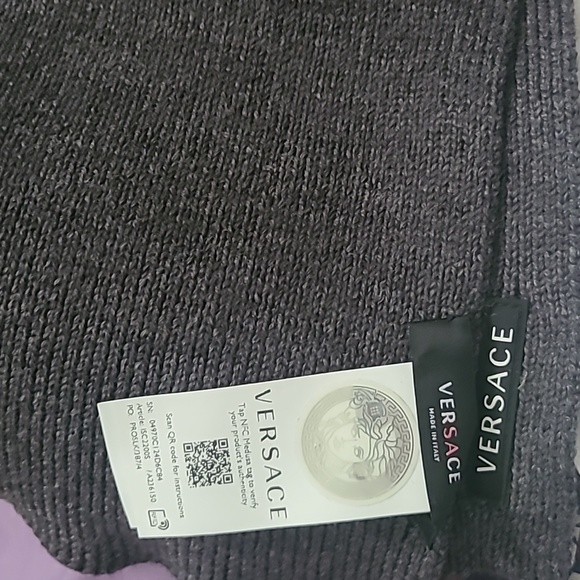 Versace Accessories - Versace original scarf